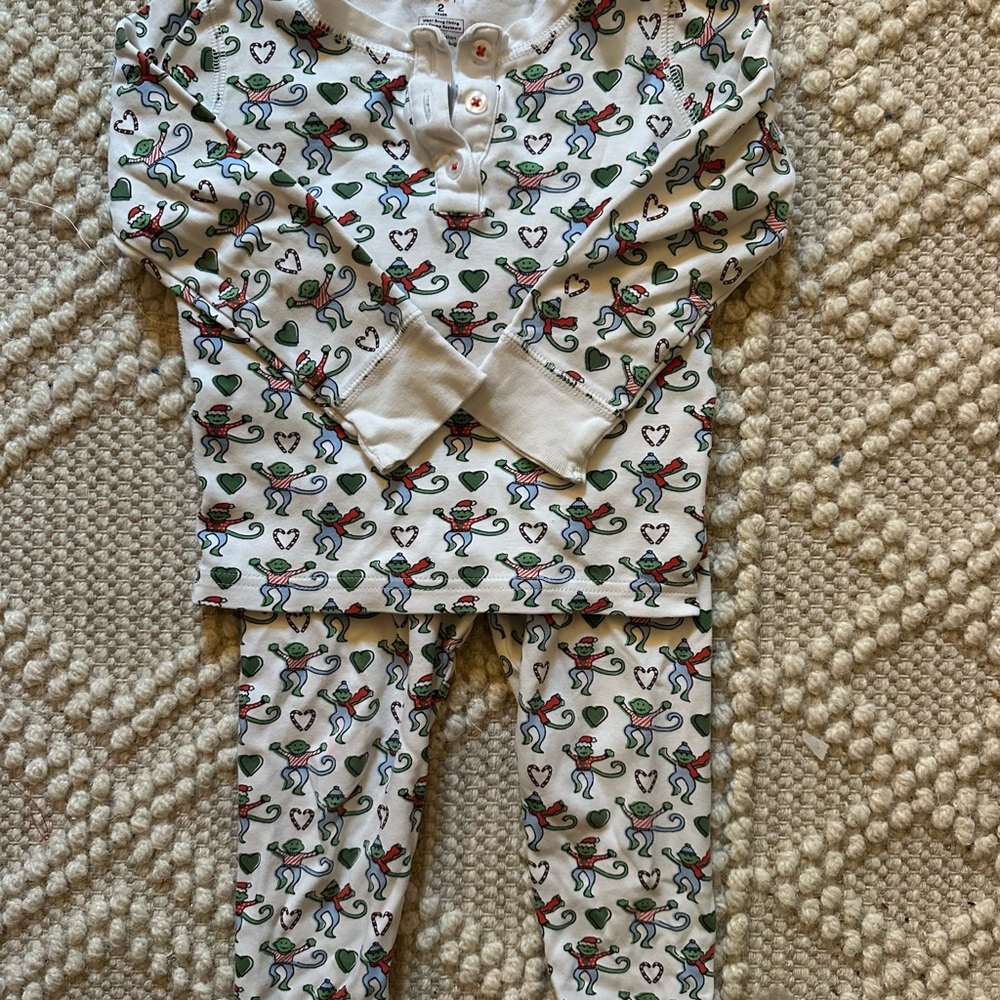 Roller Rabbit White and Green Kids Pajama Set
